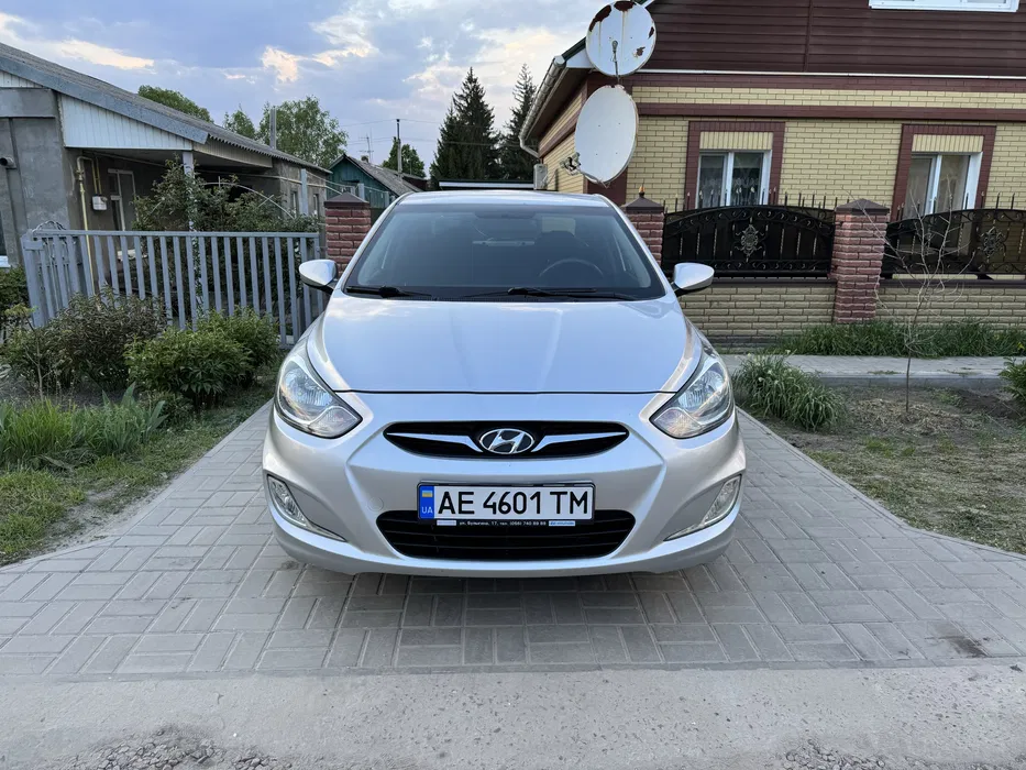Hyundai Accent 2011