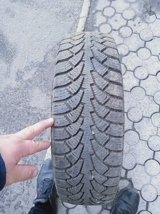 Шина зимова 185/70 R14 88T