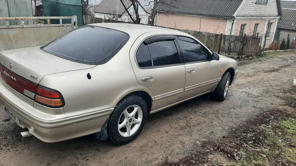 Продам Nissan Maxima