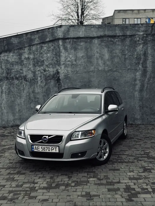 Продам VOLVO V50