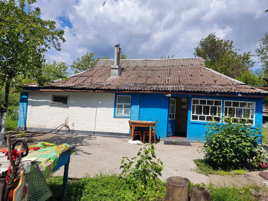 Продам цегляний будинок