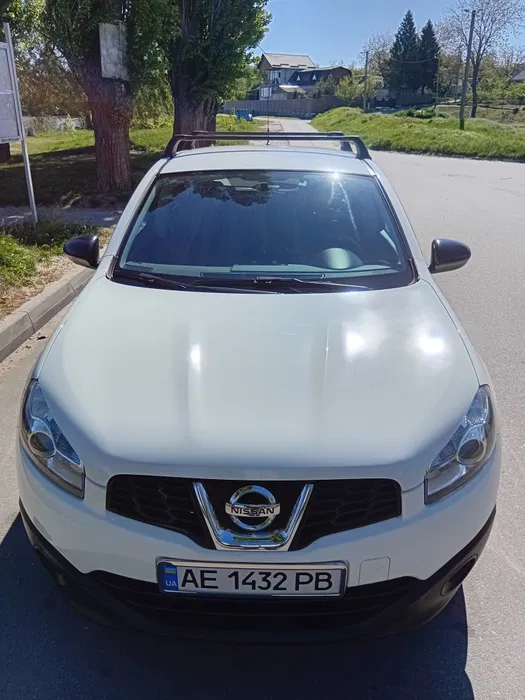 Продам автомобіль нісан кашкай 2011року