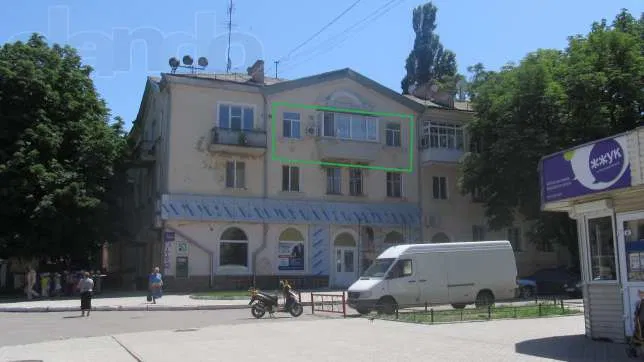 ТЕРМІНОВО! Продам 3-х кімнатну квартиру в центрі Верхньодніпровська