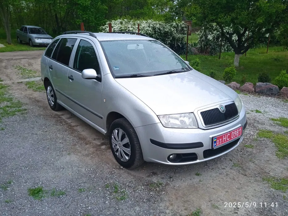 Автомобіль Skoda Fabia