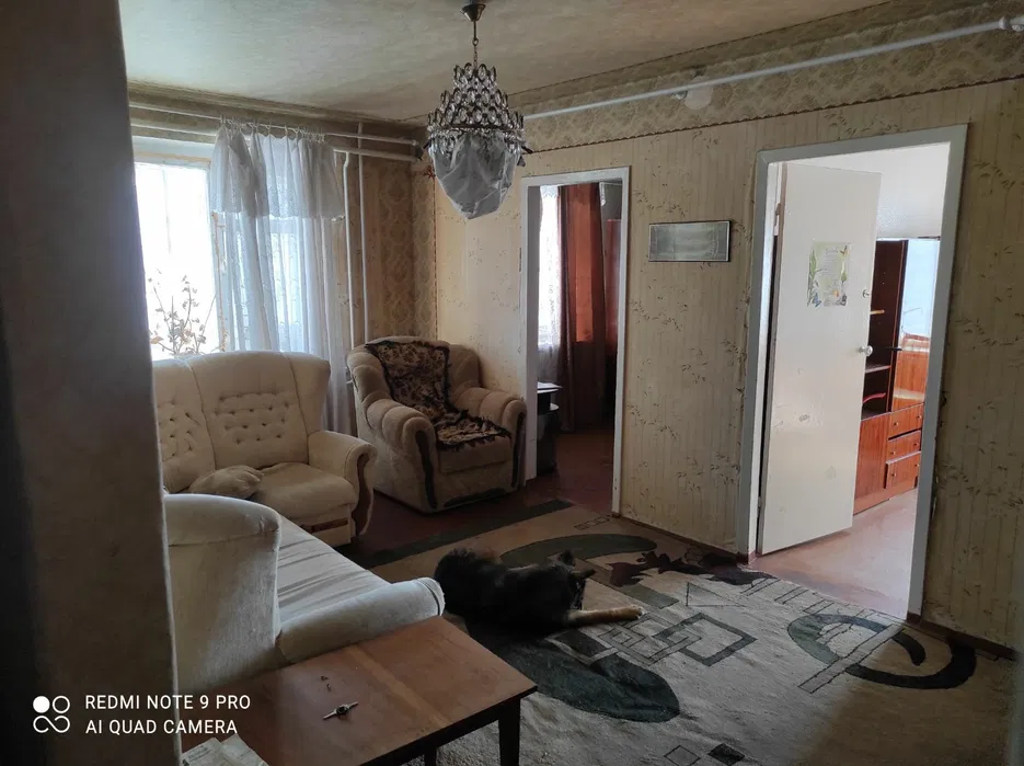 Квартира 4 х третий этаж 20тыс