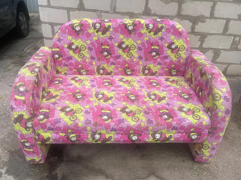 Продам диванчик розкладний