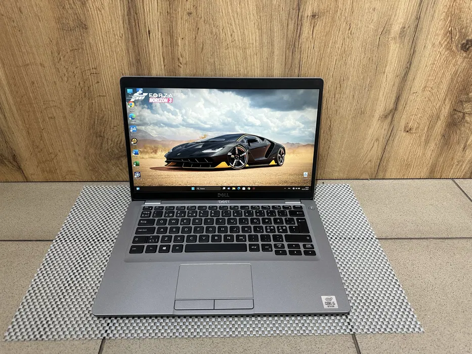 Ноутбук: Dell 5410 Core i5-10210u 8/256gb UHD Graphics 2gb